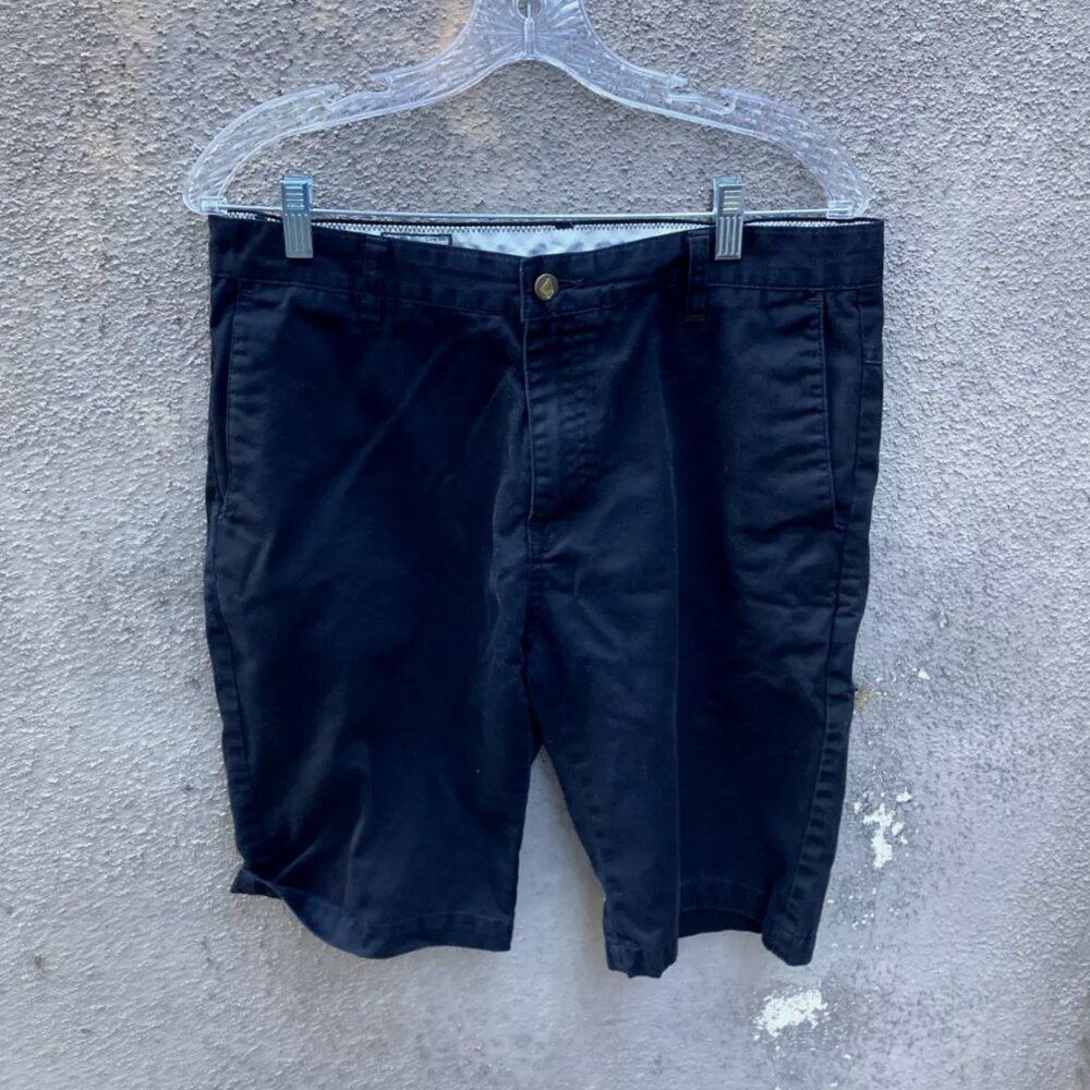 Black Volcom Size 32 Shorts